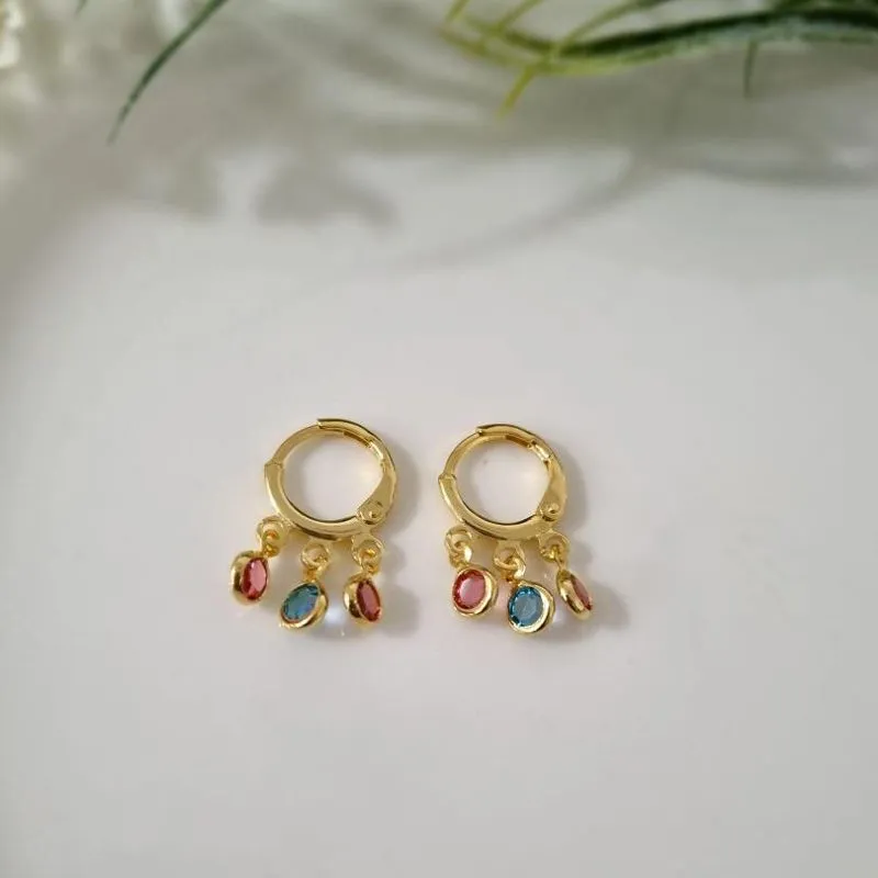 Argolinha Zircônias Coloridas Ouro 18K